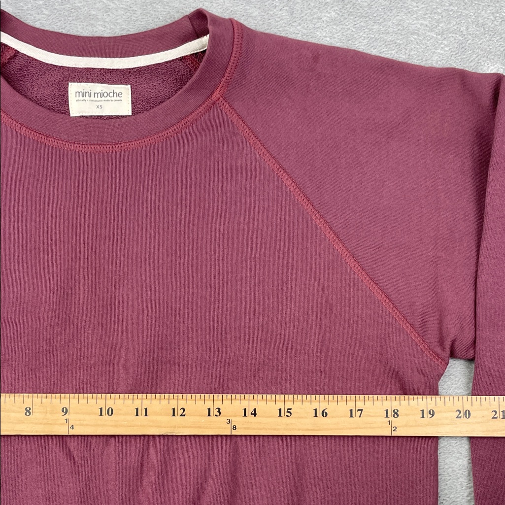 New Mini Mioche Xs Womens Purple 100% Organic Cotton Sweatshirt "Made Of Magic" — image 7 of 8
